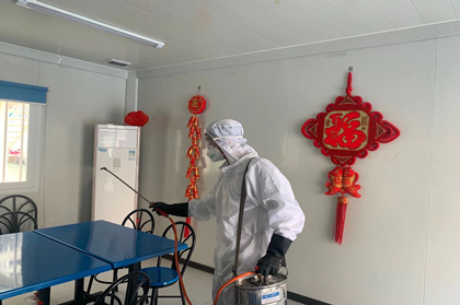 专业消杀公司对深圳地铁13号线留仙洞站项目部进行消毒水喷洒消420.jpg 专业消杀公司对深圳地铁13号线留仙洞站项目部进行消毒水喷洒消420.jpg