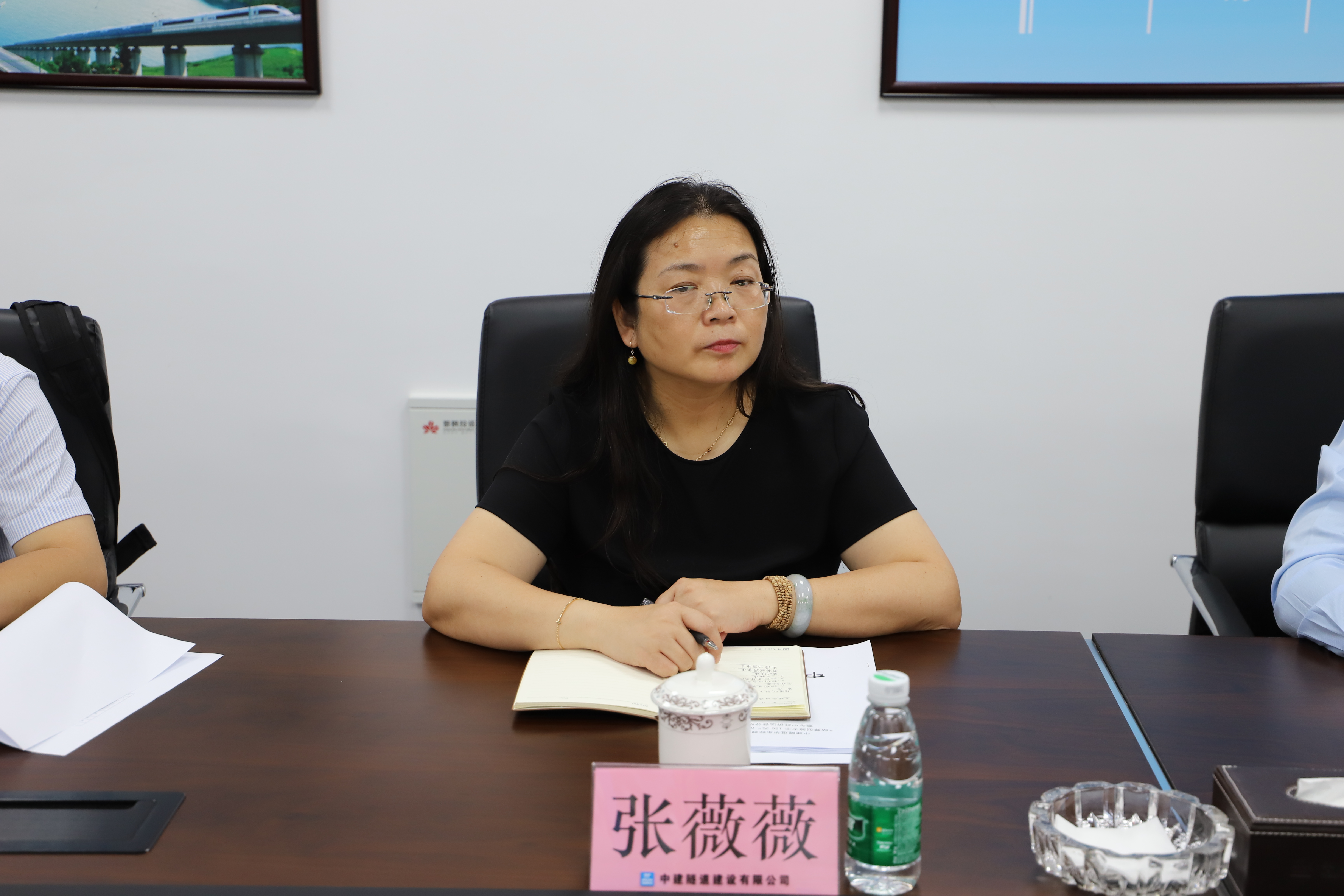 党委委员、总经济师张薇薇.JPG