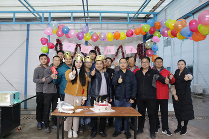合影_420.jpg