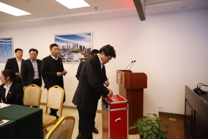 书记投票.JPG 书记投票.JPG