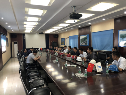 调研现场_副本.jpg 调研现场_副本.jpg