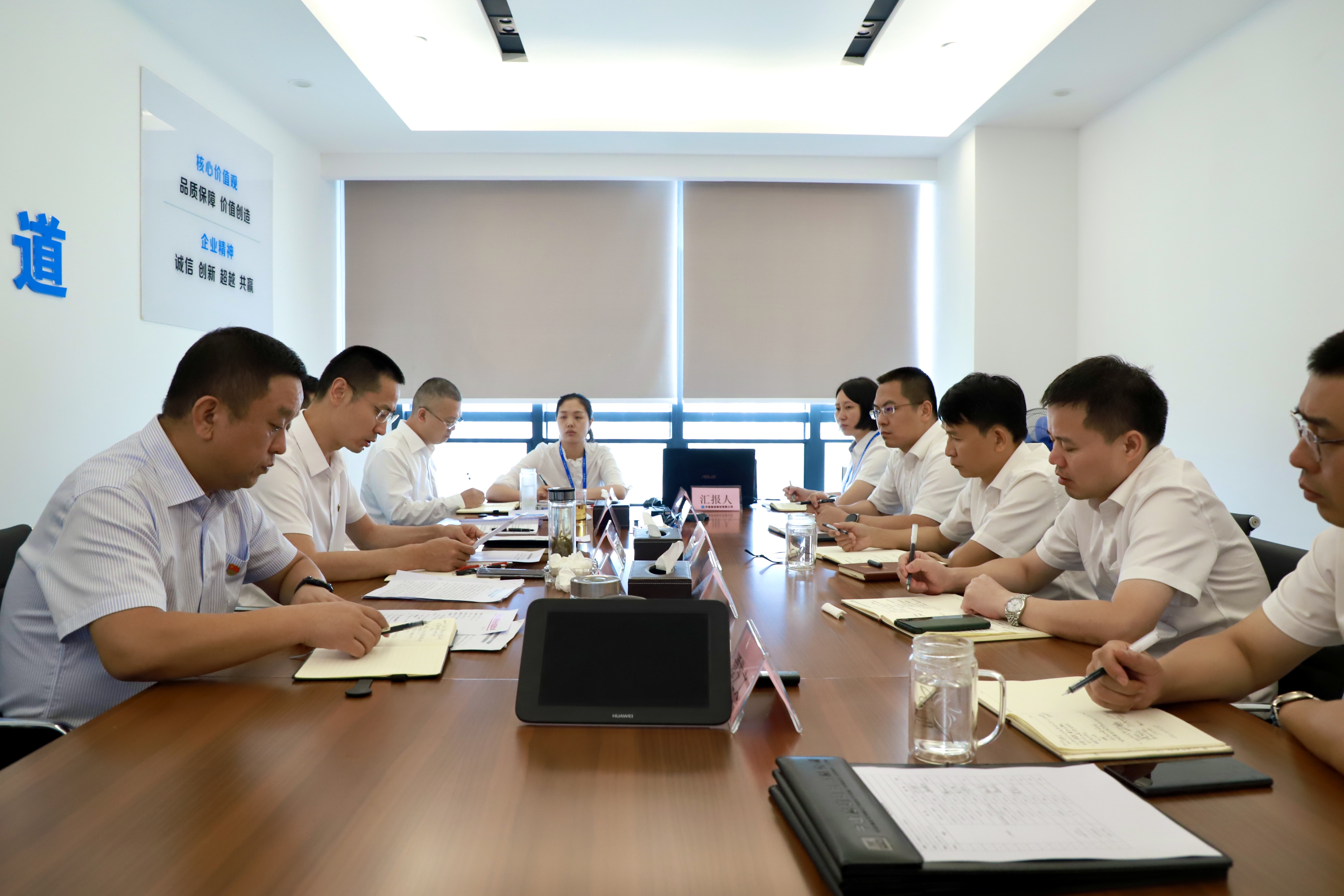 IMG_0527.JPG IMG_0527.JPG