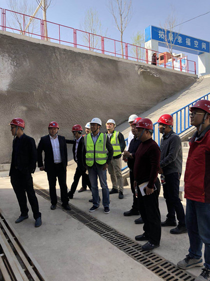 参观团现场参观学习_420.jpg 参观团现场参观学习_420.jpg