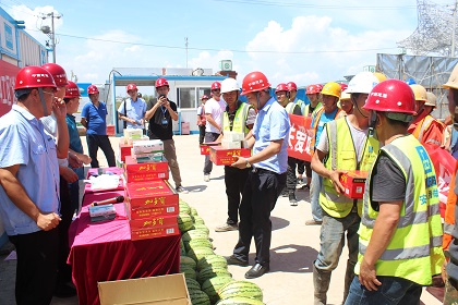 “夏日送清凉”活动 (3).JPG