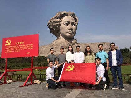 全体人员合影1.jpg 全体人员合影1.jpg