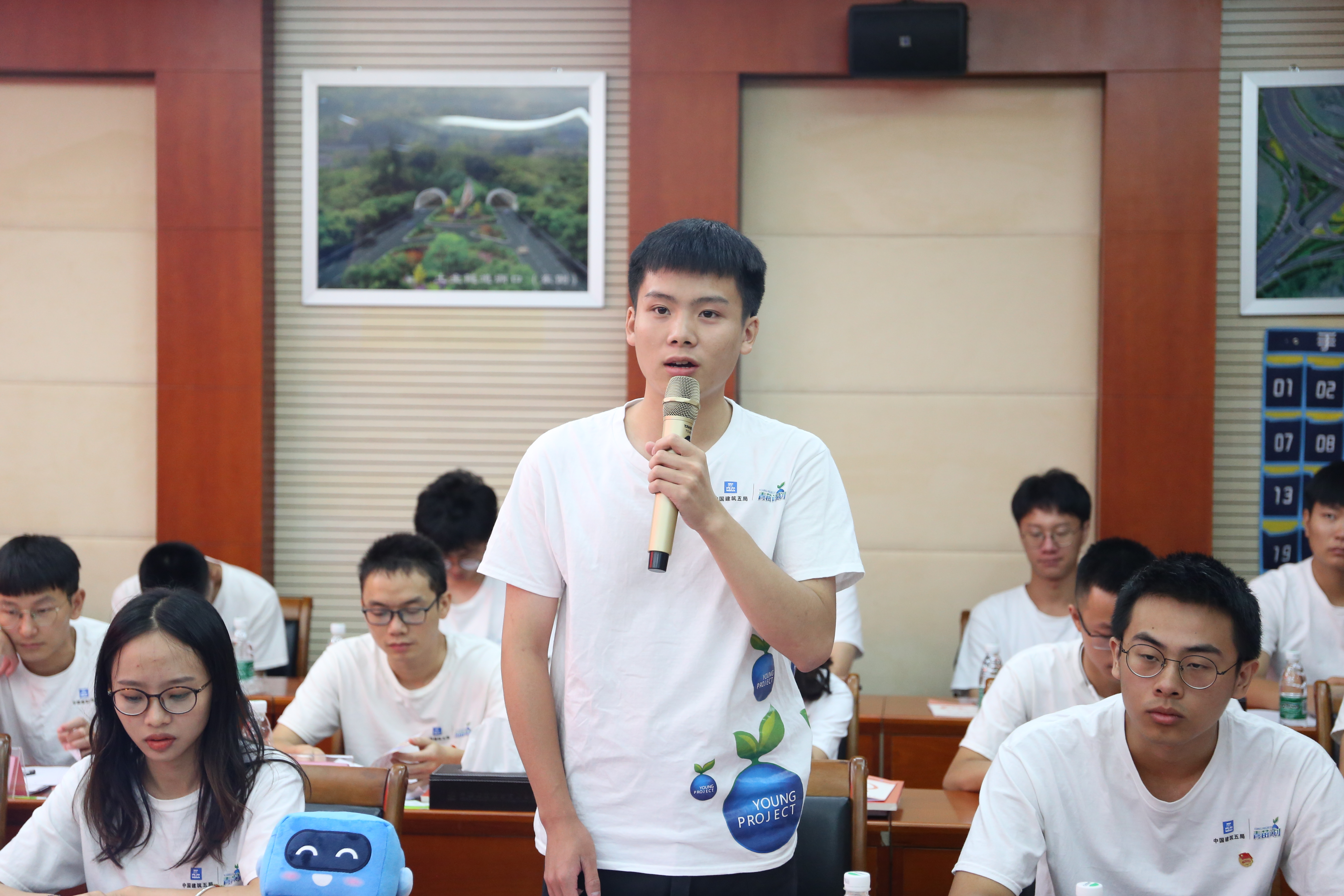 交流互动.JPG 交流互动.JPG