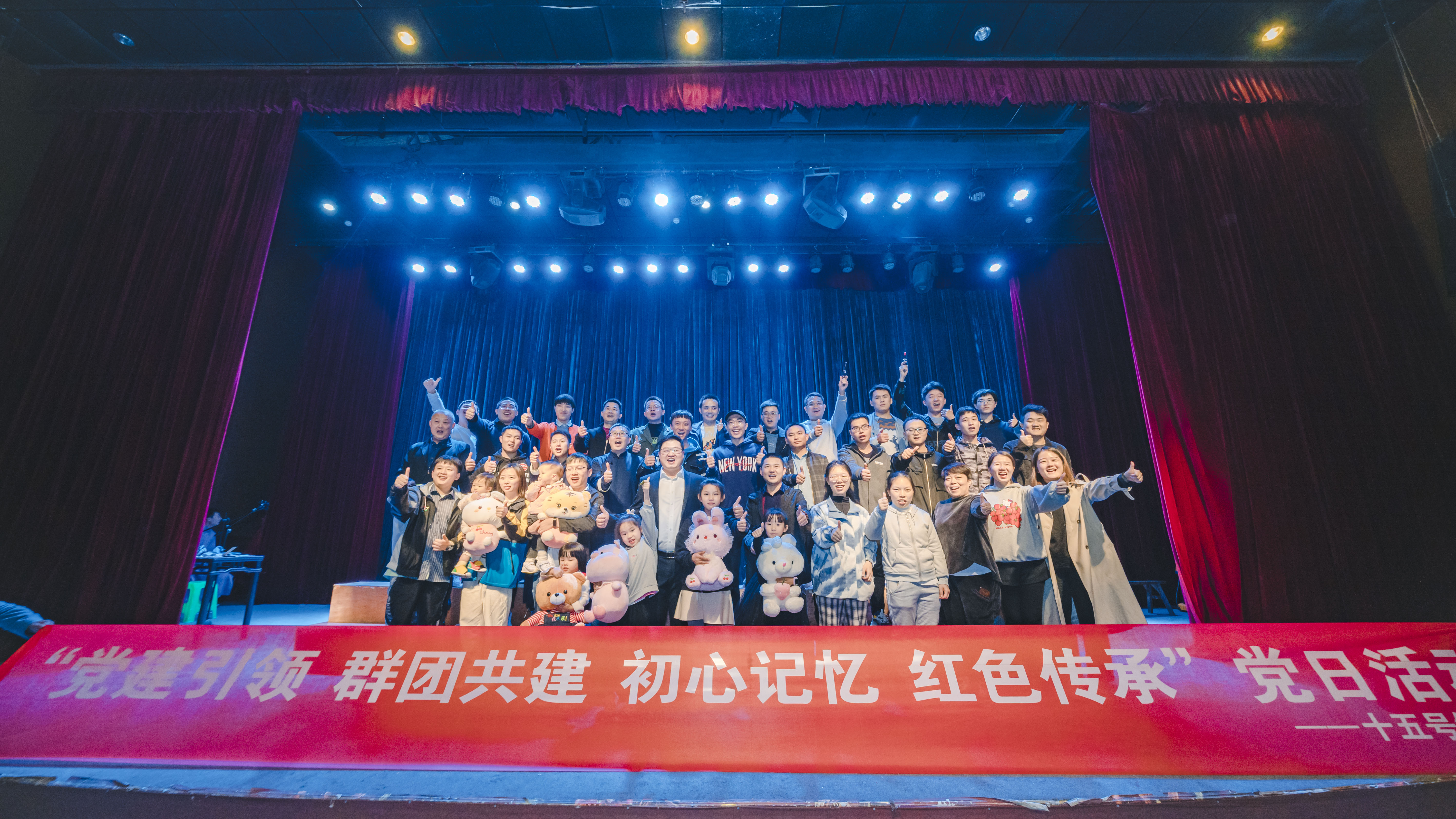 1156c66cc974cb14212126600be658c.jpg 1156c66cc974cb14212126600be658c.jpg