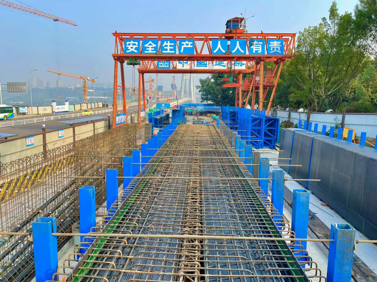 T梁模板安装完成.png T梁模板安装完成.png