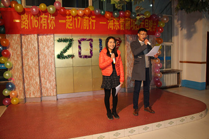 小小主持人闪亮登场_副本.jpg