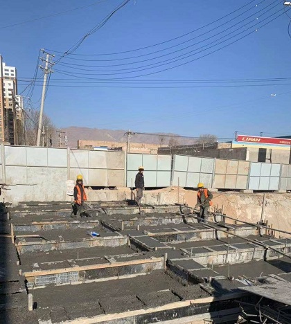 浇筑施工现场原图 - 420.jpg