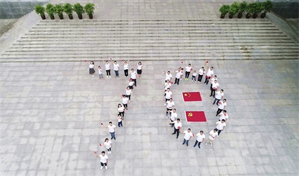 歌唱祖国_副本_副本.jpg 歌唱祖国_副本_副本.jpg