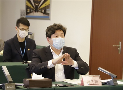 何冬初420.jpg