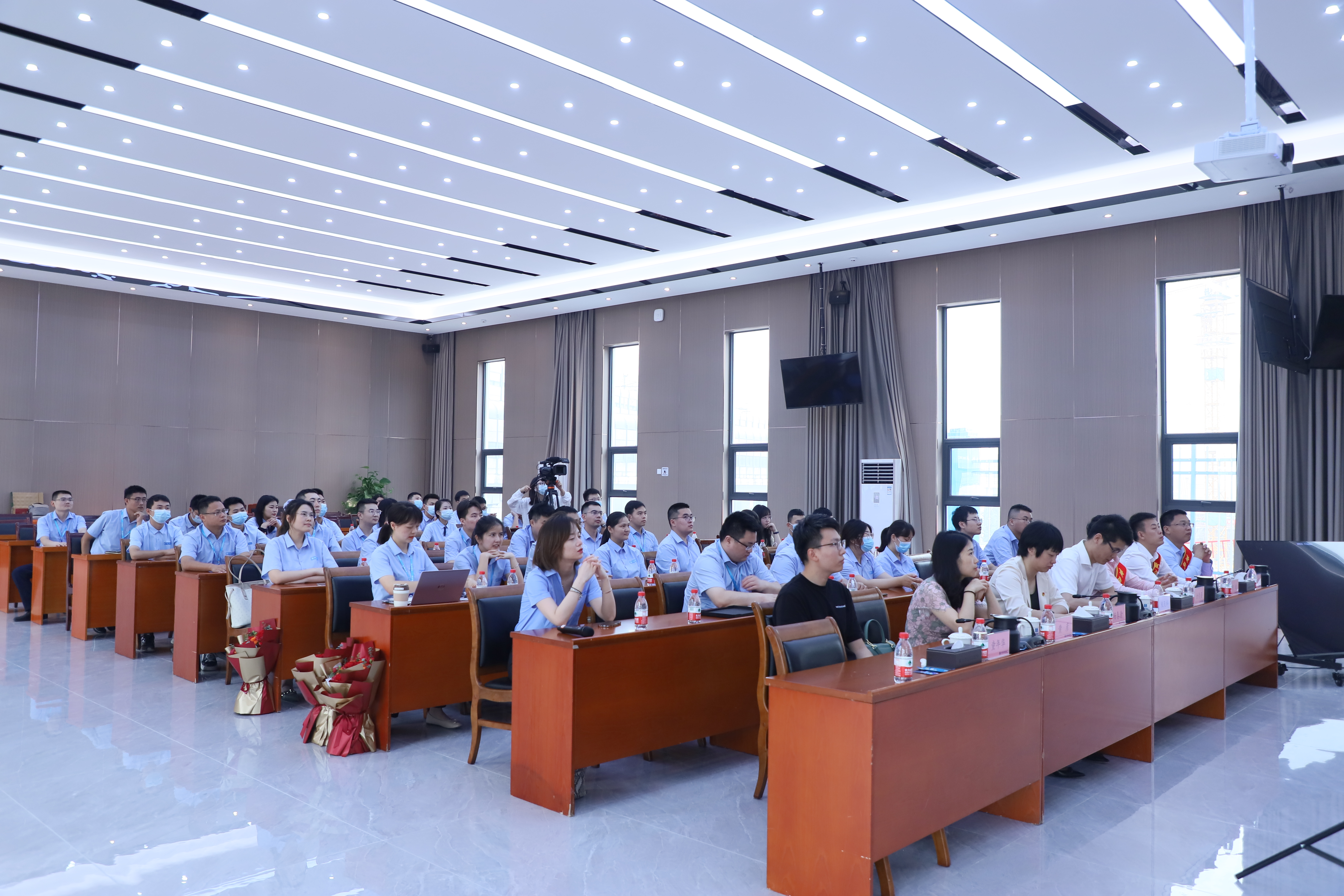 1活动现场-2.JPG 1活动现场-2.JPG