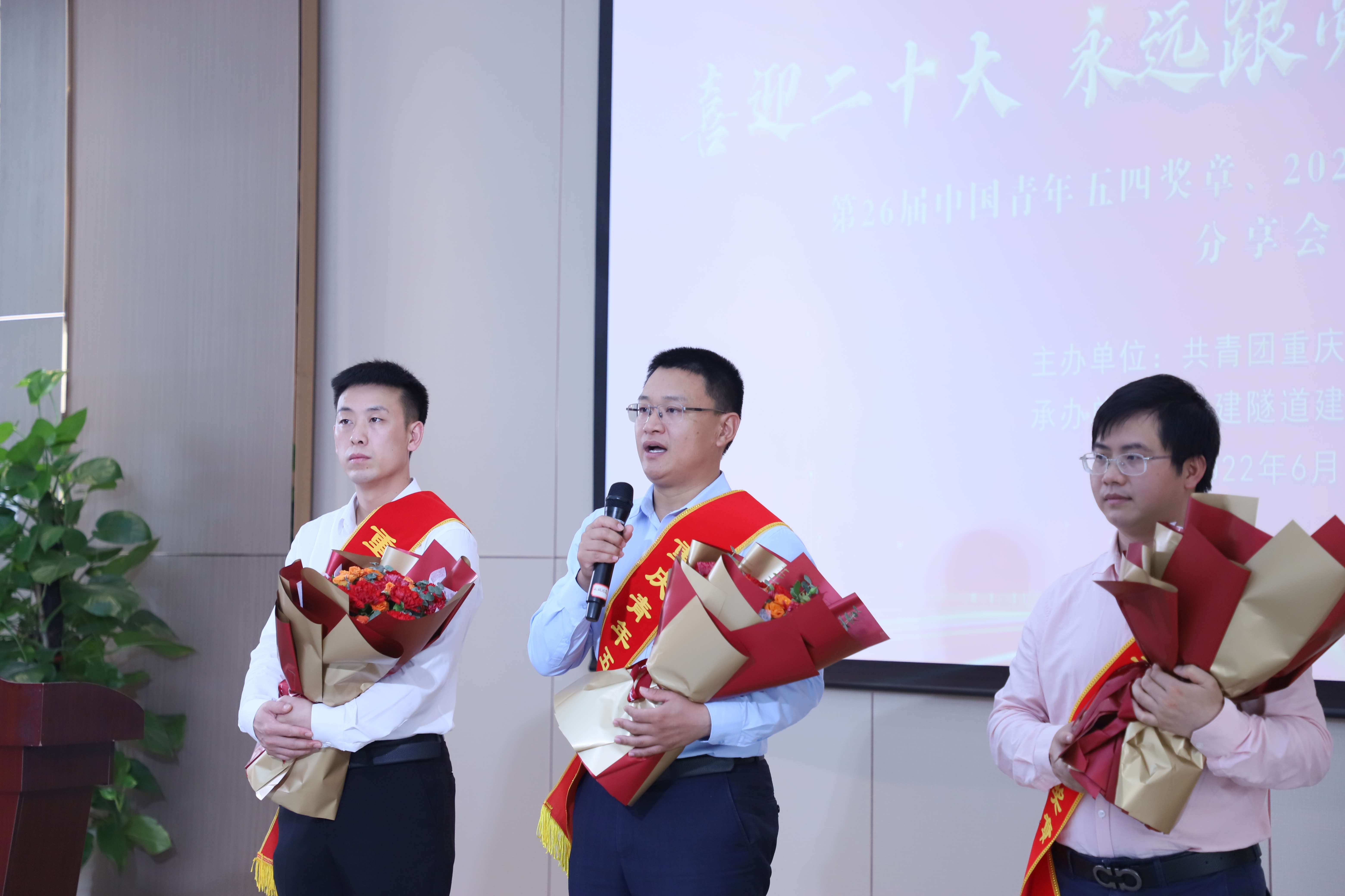 9现场答疑-1.JPG 9现场答疑-1.JPG